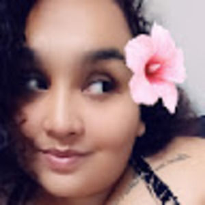 Meet your Posher, Roxanne